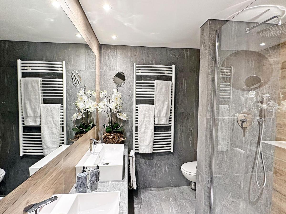 サンモリッツ42M2 Alpenschick Mit Balkon, Ausblick, Pool - E405アパートメント エクステリア 写真