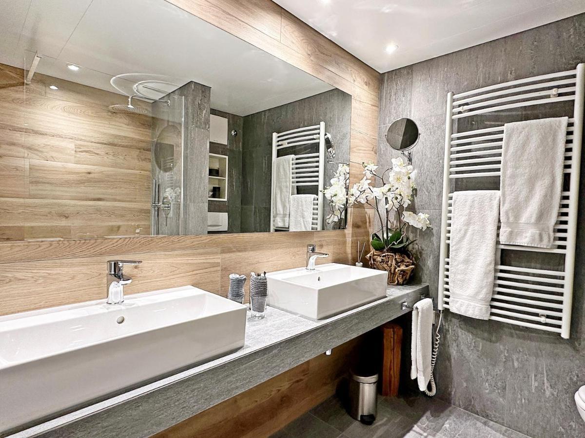 サンモリッツ42M2 Alpenschick Mit Balkon, Ausblick, Pool - E405アパートメント エクステリア 写真